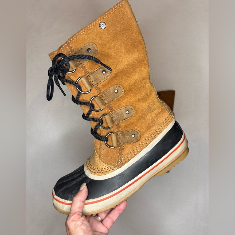 Sorel Women’s Joan of Ark Snow Boots Sz 7 Leather/Rubber - Picture 6 of 8
